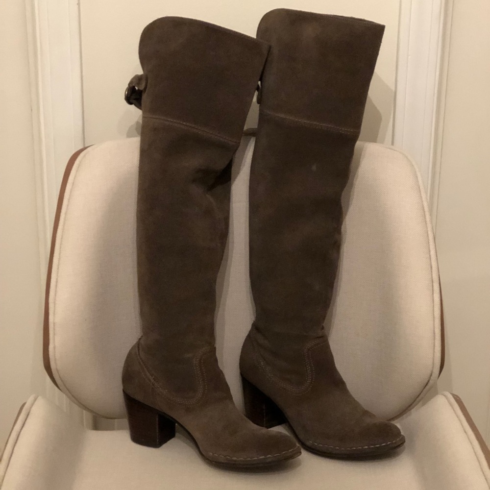Frye Suede Boots Size 8.5